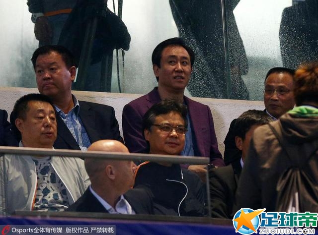 那岂不是把自己损失的那一大笔钱，都找补回来了？一想到自己又能跟朋友一起去美容院做脸，又能约麻友打麻将，甚至还能风风光光的住进汤臣一品，马岚一下子激动万分。